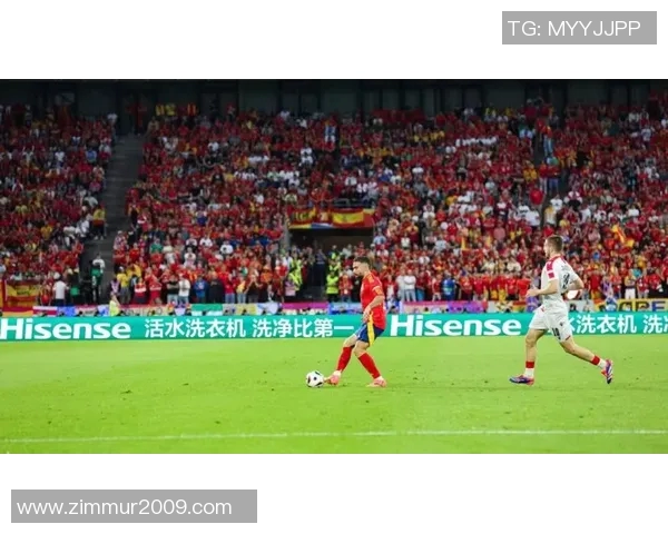 欧洲杯赛场巨星移走可乐引发热议饮品代言价值再度成为焦点